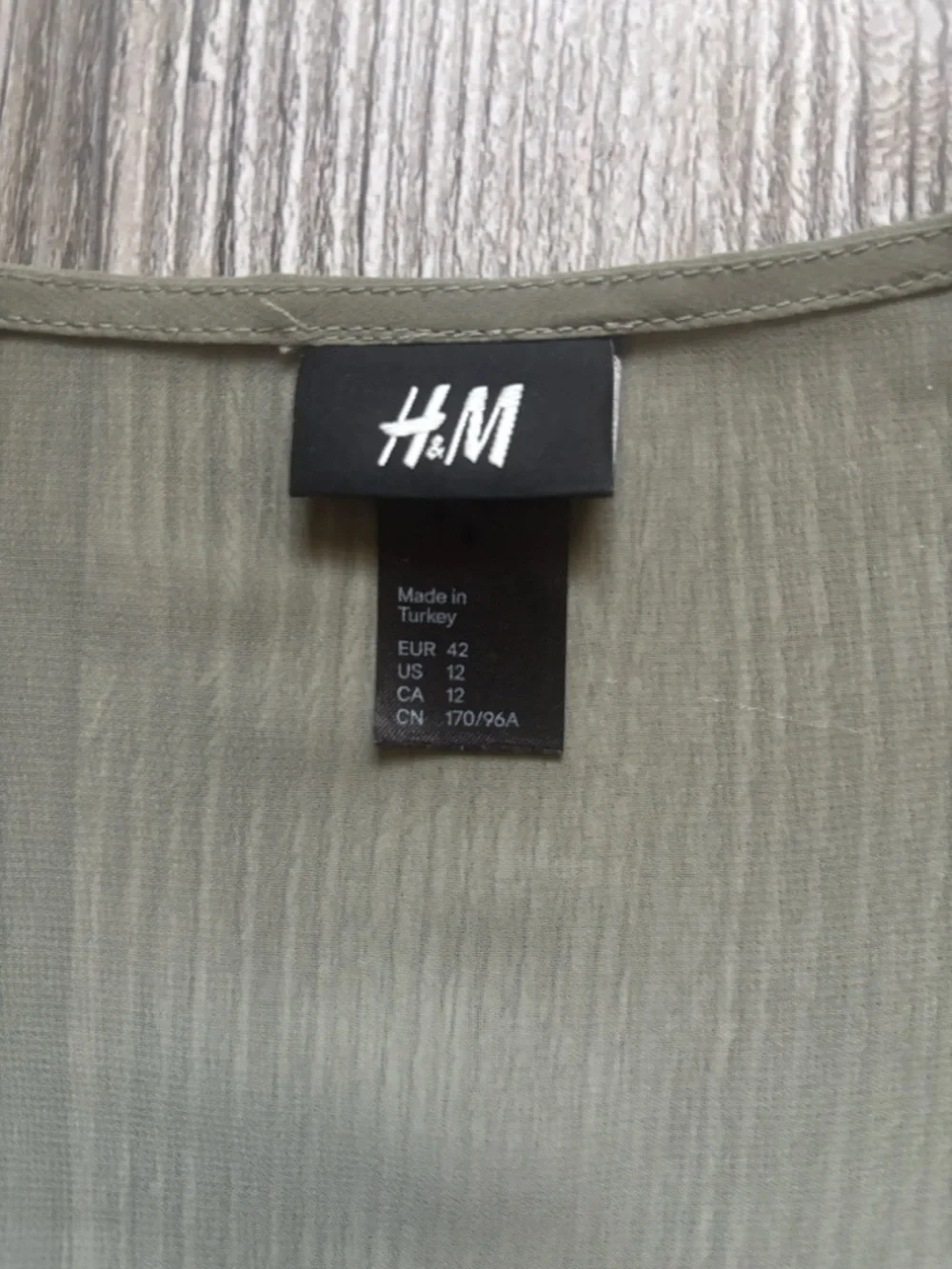 H&M Olive Green Ruffle-Front Sleeveless Blouse - Picture 2 of 4